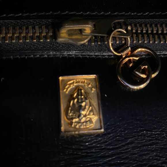Vintage Gucci black cobra briefcase - Picture 6 of 9